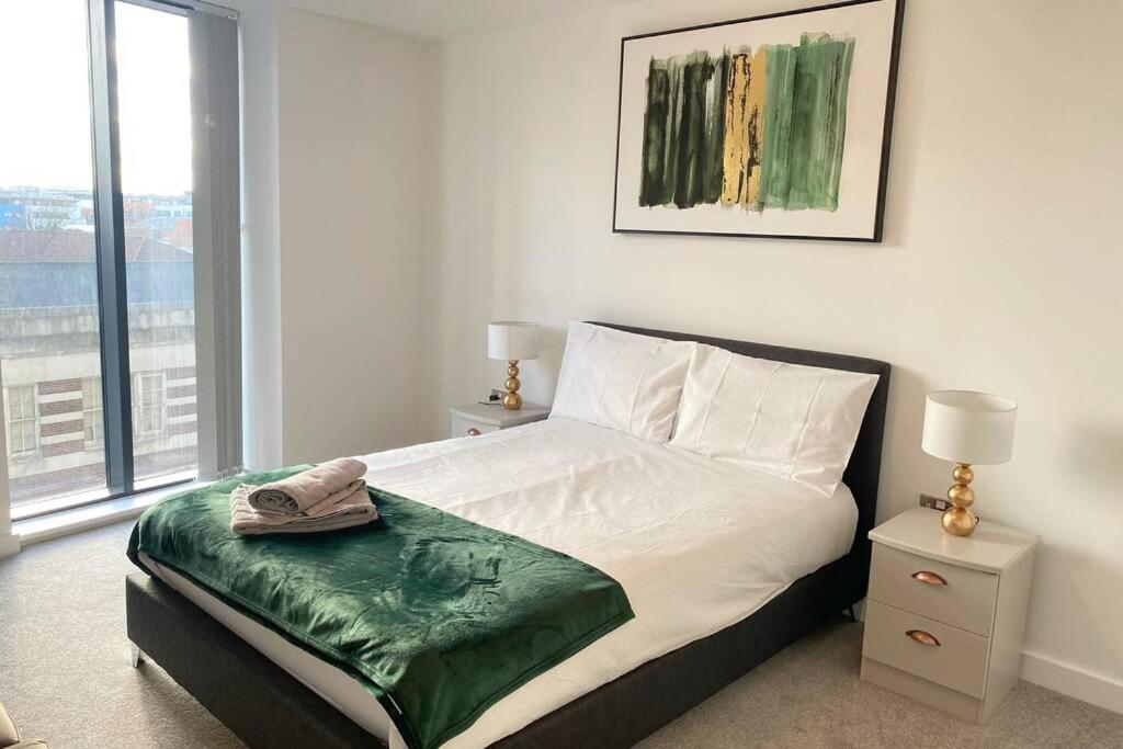 Luxury 2 Bedroom Apartment, Broad Street Birmingham Extérieur photo